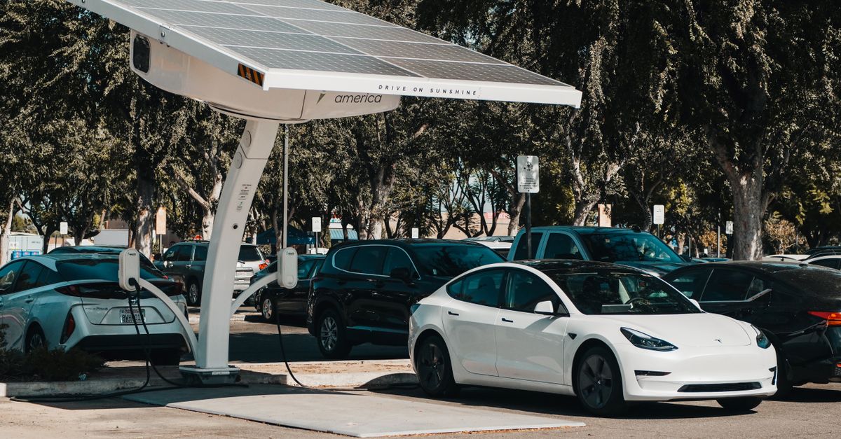 The Impact of Solar Batteries on Real Estate Value in Adelaide
