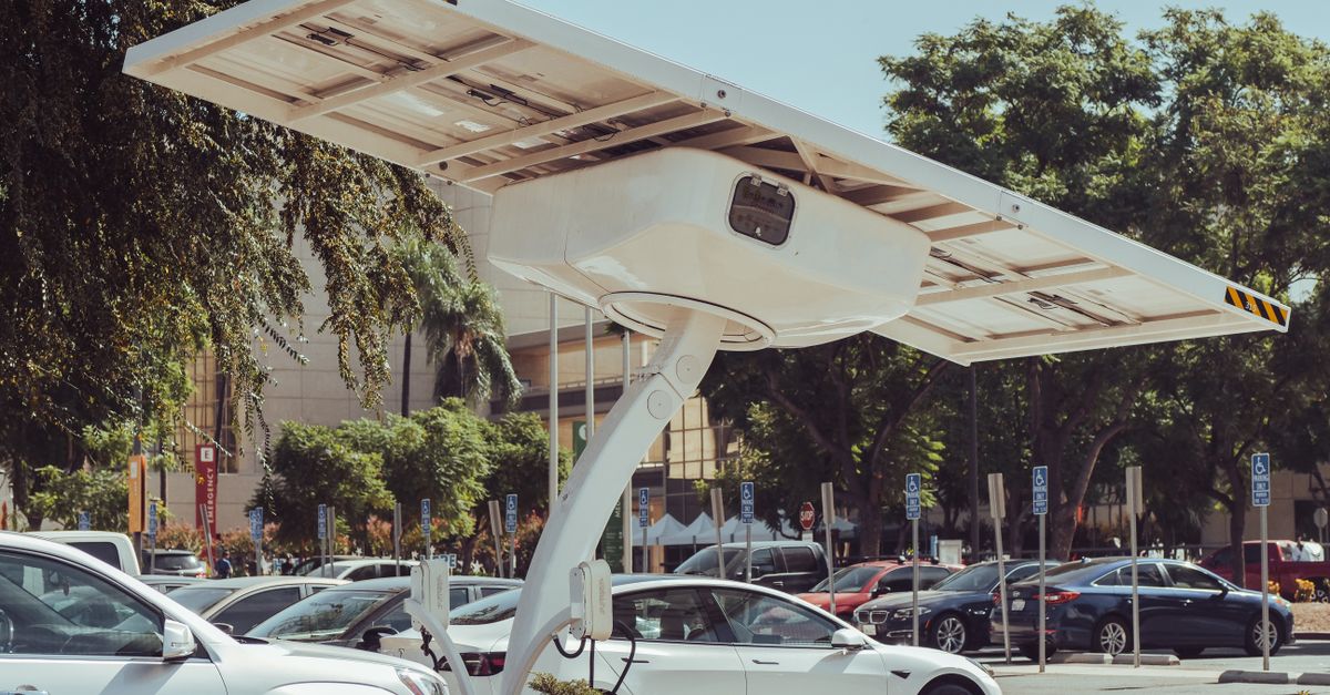 Timeline for Completing a Solar Battery Installation Project
